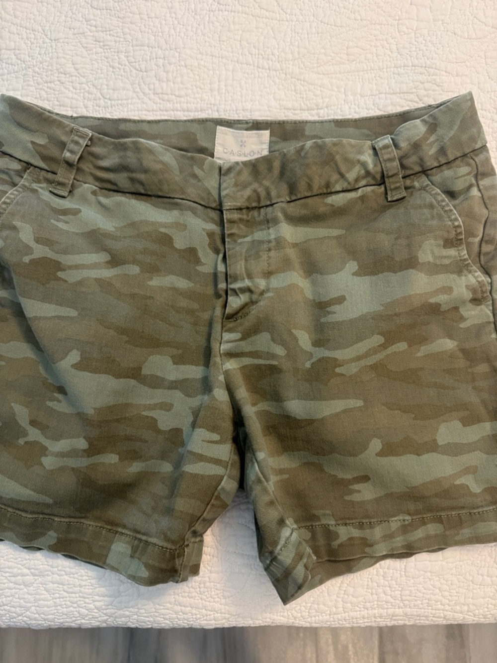 Caslon Olive Green Camo Cargo Shorts